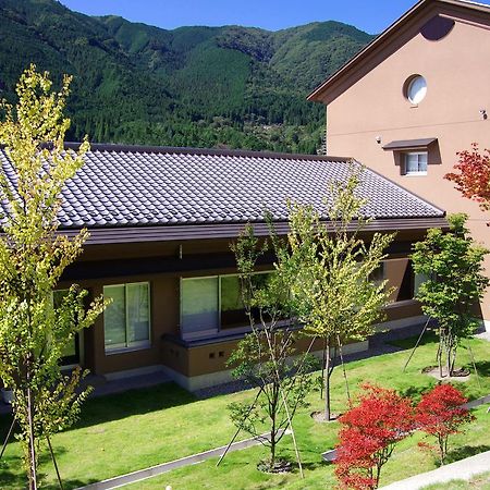 Gero Onsen Yukyunohana Exterior foto