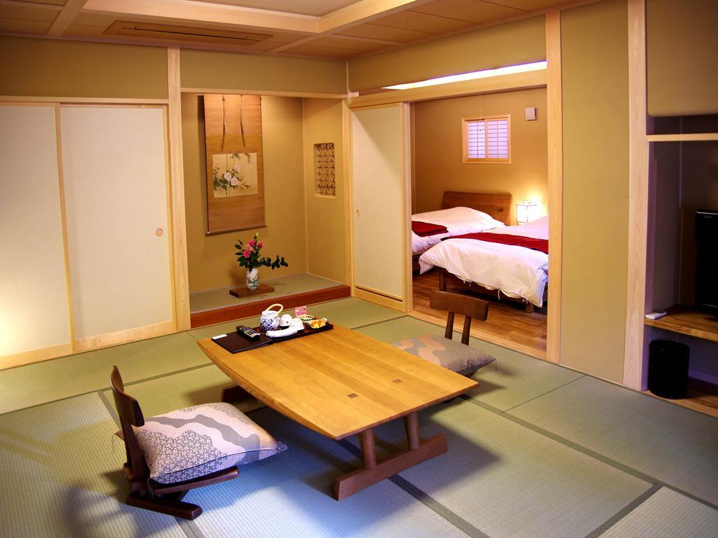 Gero Onsen Yukyunohana Habitación foto